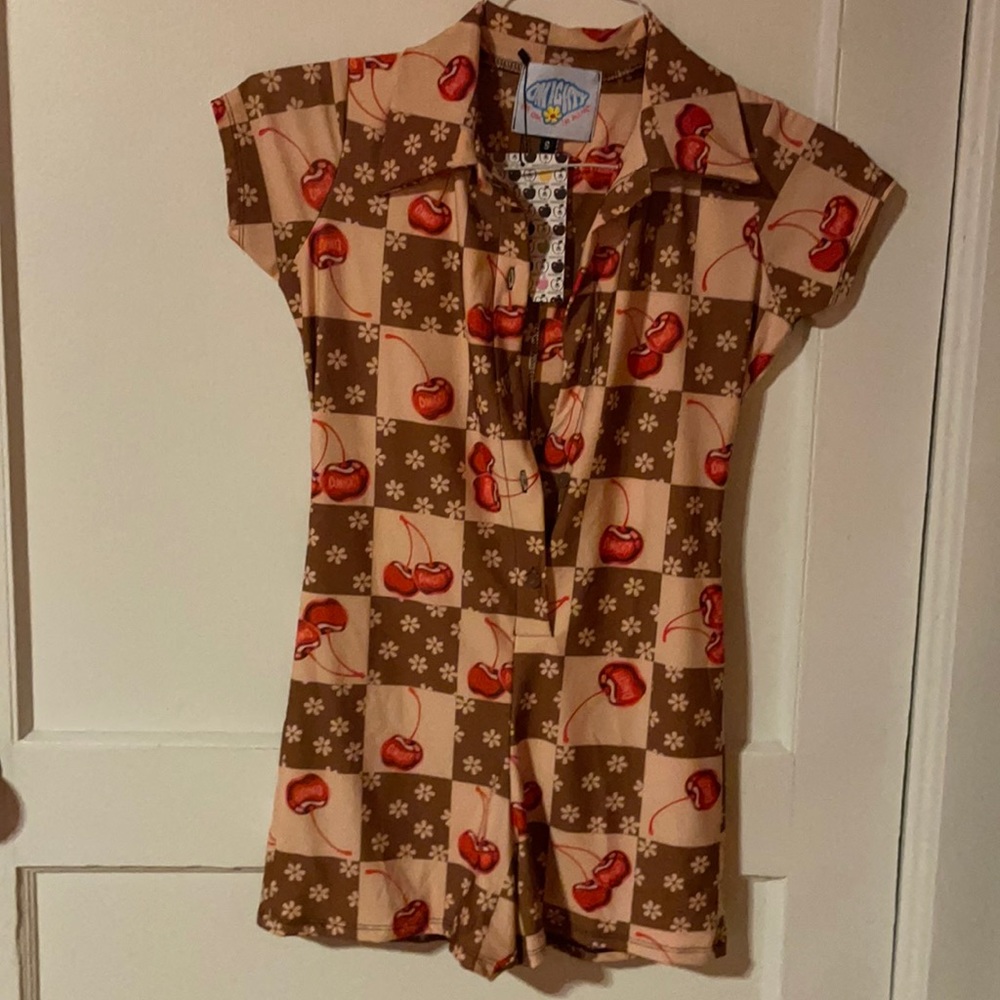 Omighty checkered cherry play suit, new with tags!